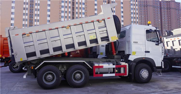 Howo Sinotruk 6X4 Tipper Truck 371 for Sale In Ghana