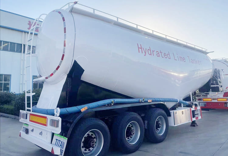 Tri Axle 45 CBM Cement Bulker Trailer for Sale in Kenya